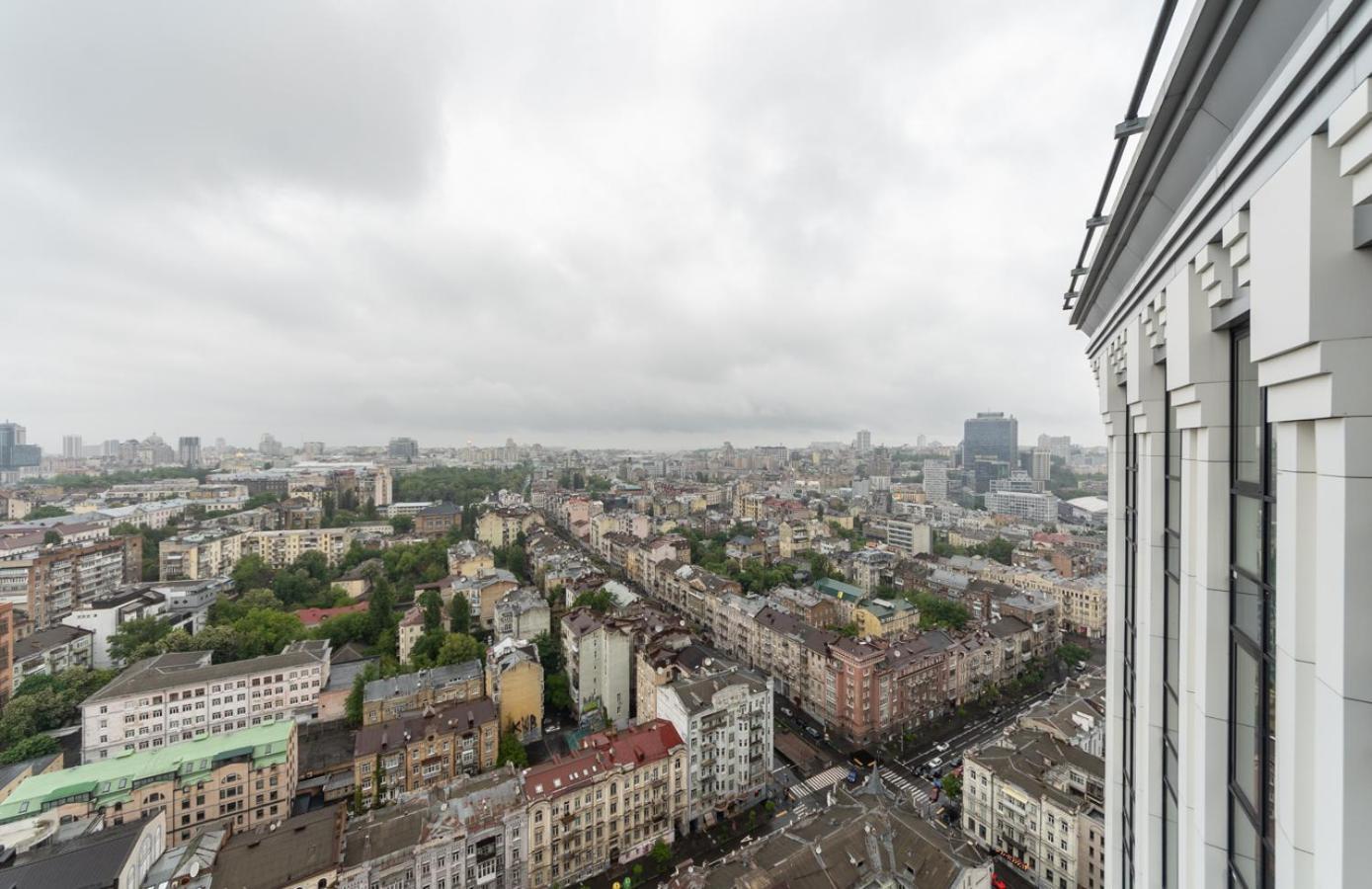 Royal Tower Residence Big Vip Apartment In Center Floor 27 Kiev Exterior foto